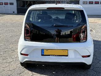 Volkswagen Up! 1.0 picture 5
