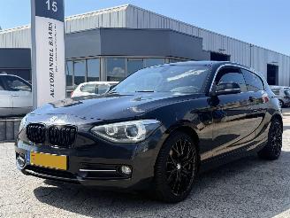 krockskadad bil auto BMW 1-serie 116d EDE High Executive 2013/8
