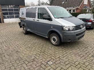 krockskadad bil camper Volkswagen  TRANSPORTER 2.0 TDI  Camper bus 2010/9