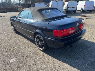 Avarii autoturisme Audi 90 2.8 V6.  AUTOMAAT. 44000 milles. !!! 1995/7