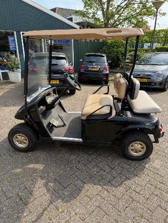 Overige  EZGO golfkar picture 2