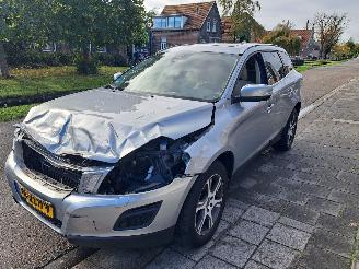 Volvo Xc-60 2.0 T5 summum automaat picture 2