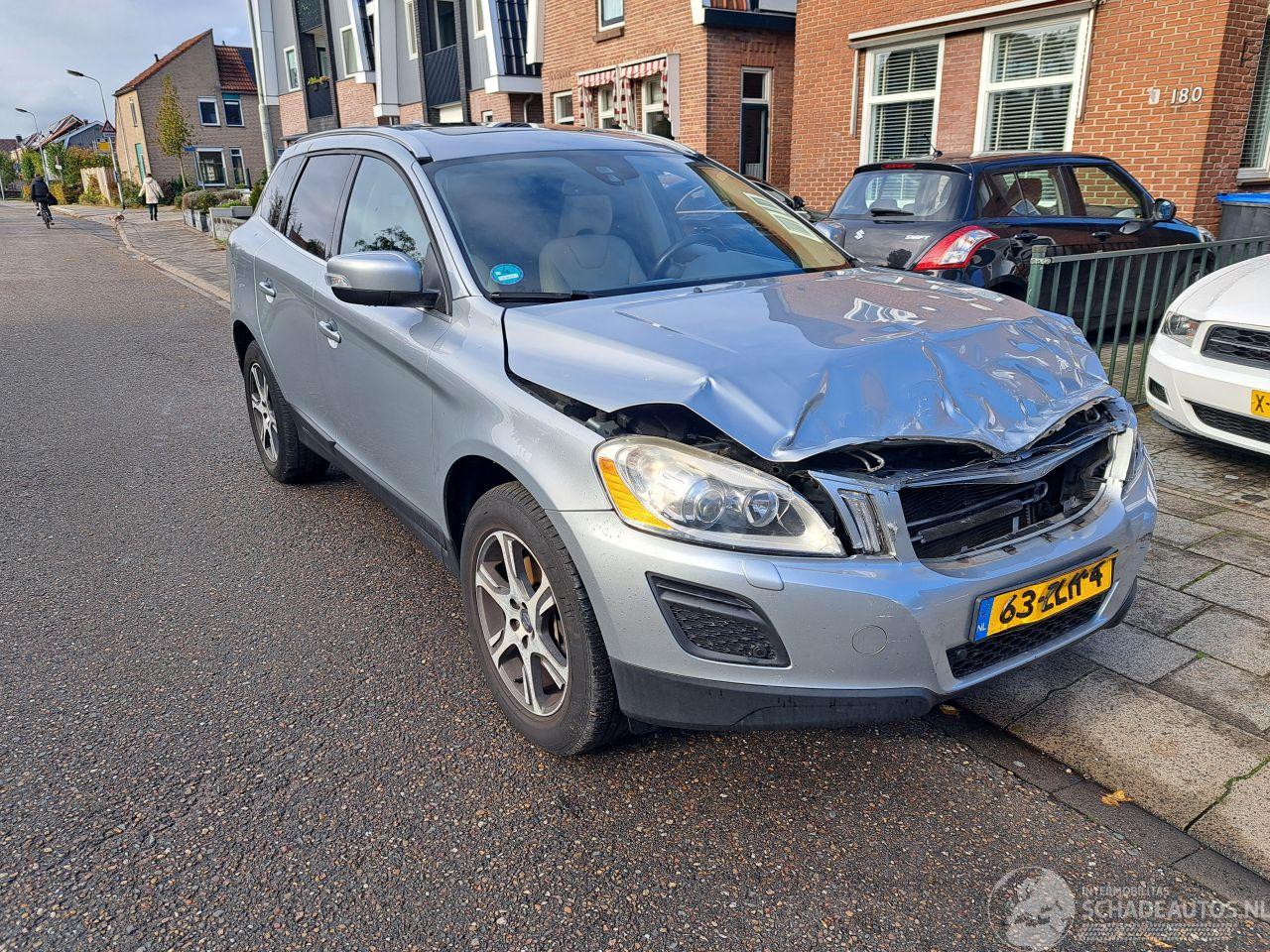 Volvo Xc-60 2.0 T5 summum automaat