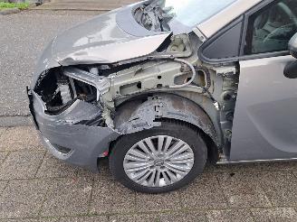 Opel Meriva 1.4T cosmo automaat picture 6