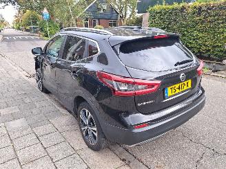 Nissan Qashqai 1.2 connecta automaat picture 4