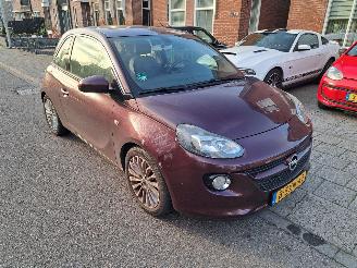 Schadeauto Opel Adam 1.4i 2013/12