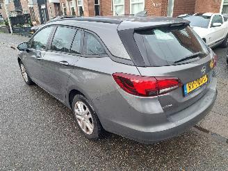 Opel Astra SPORTS TOURER 1.0i online edition picture 6
