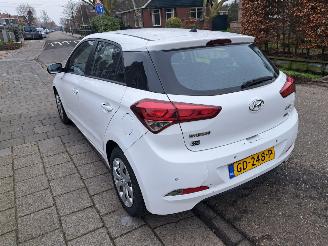 Hyundai I-20 1.2 HP-i-motion picture 4