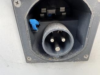 Volkswagen Transporter 2.0 TDI BM DC BUDGETLINE AIRCO picture 14