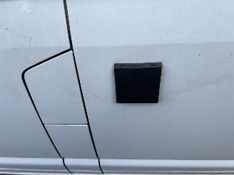 Volkswagen Transporter 2.0 TDI BM DC BUDGETLINE AIRCO picture 13