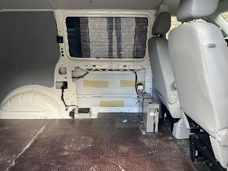 Volkswagen Transporter 2.0 TDI BM DC BUDGETLINE AIRCO picture 20