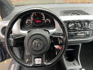 Volkswagen Up! 1.0 GROOVE CROSS UP BLUEMOTION picture 18
