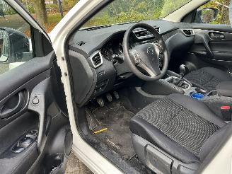 Nissan Qashqai 1.2 TEKNA AIRCO picture 3