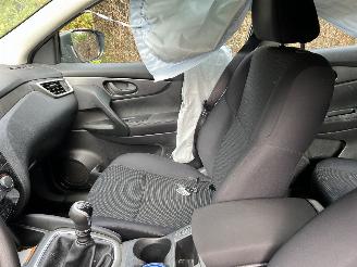 Nissan Qashqai 1.2 TEKNA AIRCO picture 11