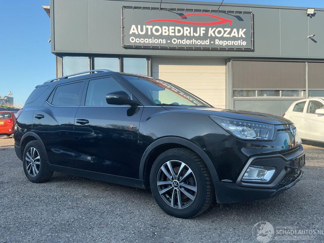 Ssang yong XLV 1.6 e-XDI Sapphire 4WD LEDER NAVI CRUISE AUTOMAAT