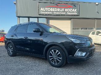 škoda osobní automobily Ssang yong XLV 1.6 e-XDI Sapphire 4WD LEDER NAVI CRUISE AUTOMAAT 2018/9