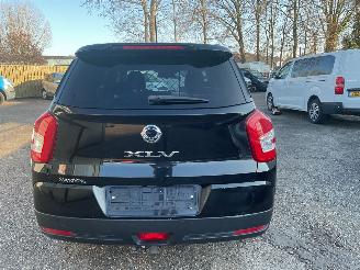 Ssang yong XLV 1.6 e-XDI Sapphire 4WD LEDER NAVI CRUISE AUTOMAAT picture 6