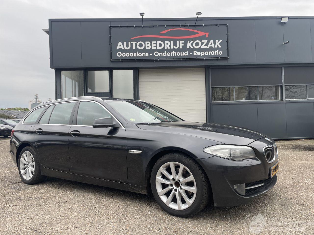 BMW 5-serie Touring 520D Executive Leer Navi PDC AUTOMAAT