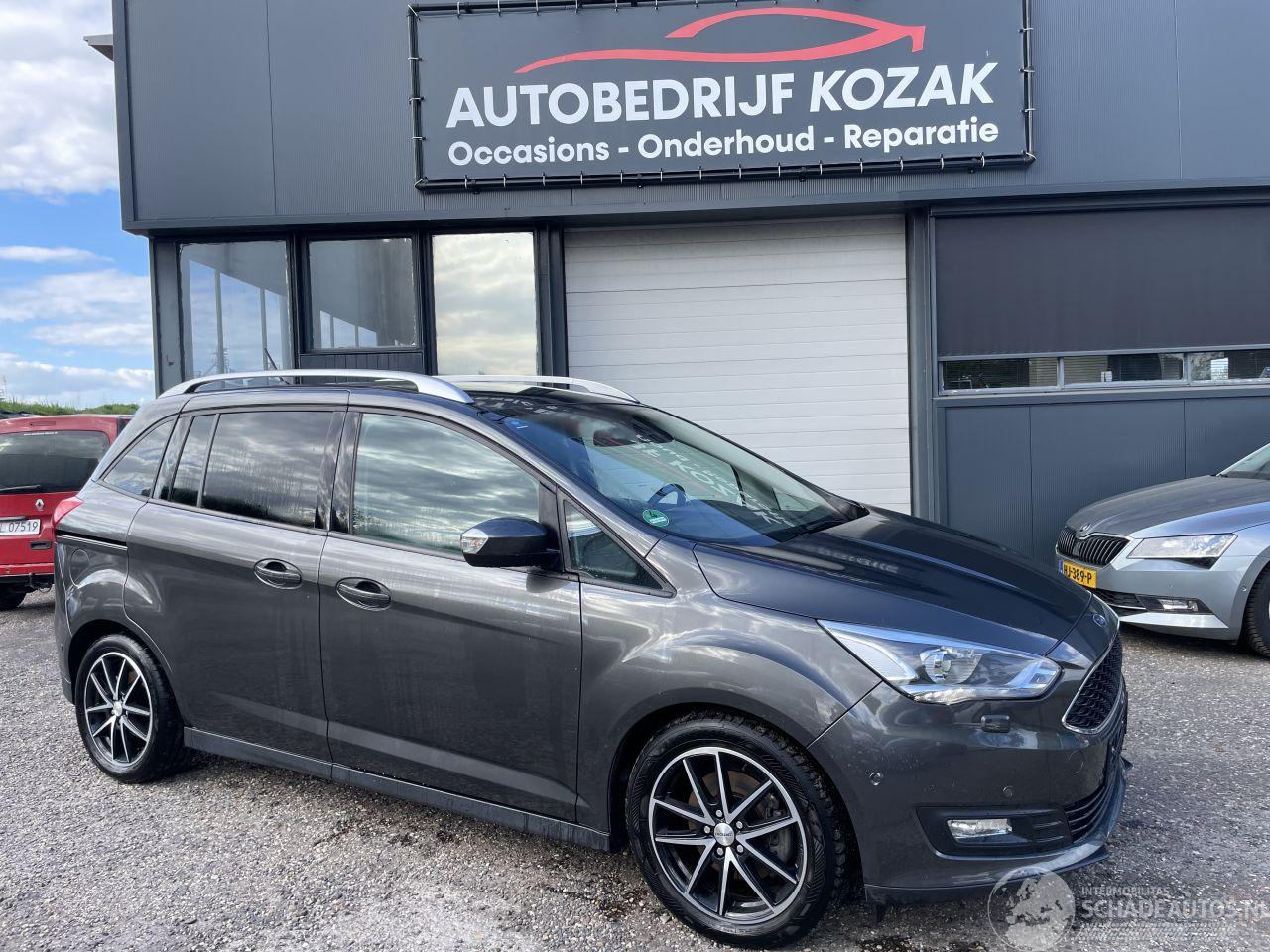 Ford Grand C-Max 1.5 benzine 5-persoons 150pk