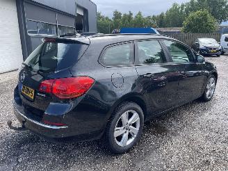 Opel Astra SPORTS TOURER 1.7 CDTi Cosmo AIRCO CRUISE picture 4