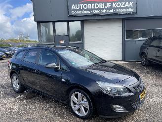 ojeté vozy osobní automobily Opel Astra SPORTS TOURER 1.7 CDTi Cosmo AIRCO CRUISE 2013/4