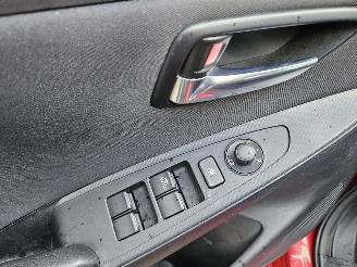 Mazda  1.5 Skyactiv-G TS Sports-Line picture 8