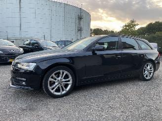 Audi A4 Avant 2.0 TDIe Pro Line AIRCO NAVI LEDER picture 2