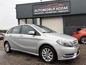 occasione autovettura Mercedes B-klasse 180 Ambition AIRCO CRUISE PDC TREKHAAK 2012/2
