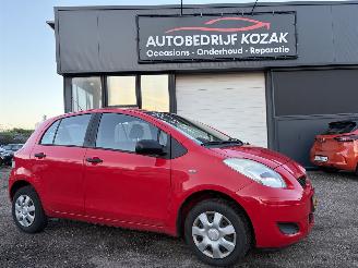 Käytettyjen passenger cars Toyota Yaris 1.0 VVTi Acces AIRCO 5drs NIEUWE APK 2010/4