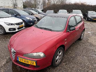 Alfa Romeo 147 1.6 T.Spark Distinctive AIRCO LEDER picture 7