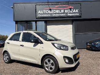 Käytettyjen passenger cars Kia Picanto 1.0 CVVT 5-drs. NIEUWE APK 2011/6
