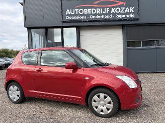 occasion passenger cars Suzuki Swift 1.3 GLS AIRCO NIEUWE APK 2006/2