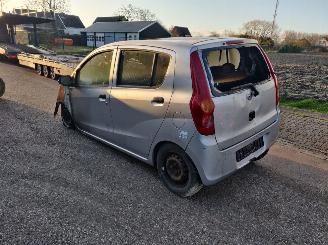 Daihatsu Cuore 1.0 picture 4