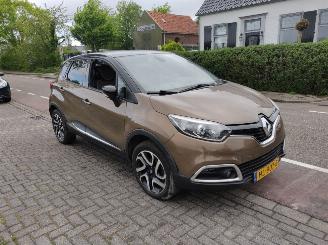 Purkuautot passenger cars Renault Captur 0.9 TCe Barista 2015/11