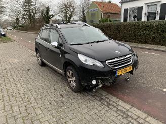 Salvage car Peugeot 2008  2014/10