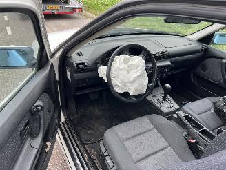 BMW 3-serie 316i compact E36/5 picture 5