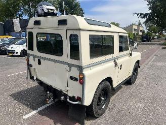 Land Rover 88/109 2.3 88 series III picture 3
