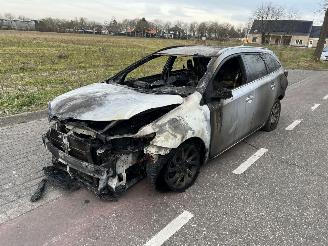 Toyota Auris Touring Sports 1.8-16V Hybrid picture 2