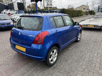 Suzuki Swift 1.3-16V picture 3