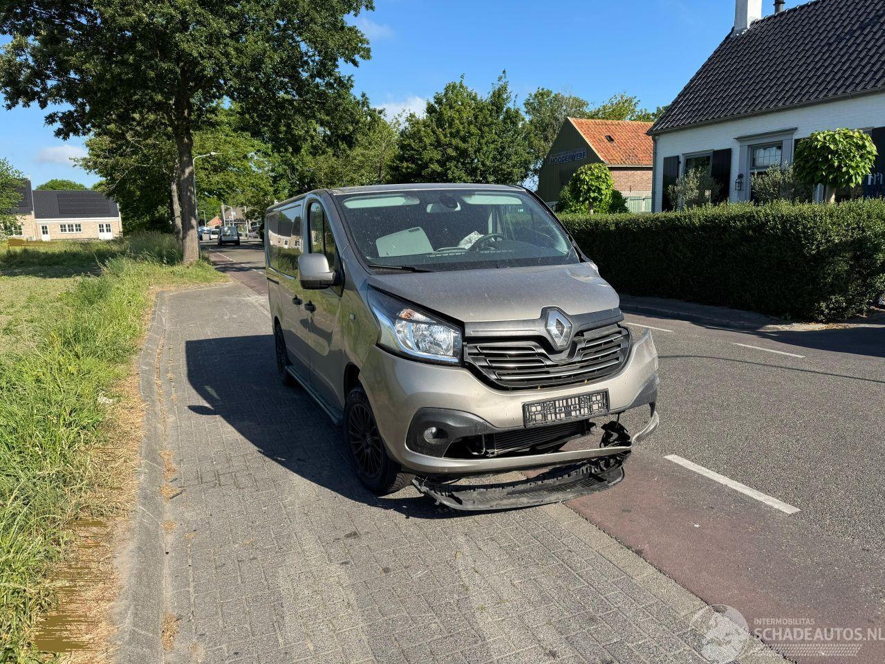 Renault Trafic 1.6 DCi  INVALIDE BUS