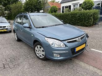 demontáž osobní automobily Hyundai I-30 1.6 CVVT 16V Combi 2009/7