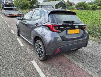 Toyota Yaris 1.5 12V Hybrid picture 3