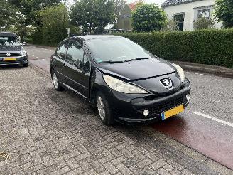  Peugeot 207 1.4 2009/3