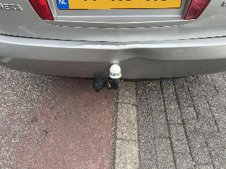 Nissan  1.8-16v Combi picture 9