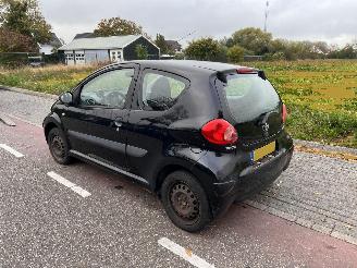 Toyota Aygo 1.0-12V picture 4