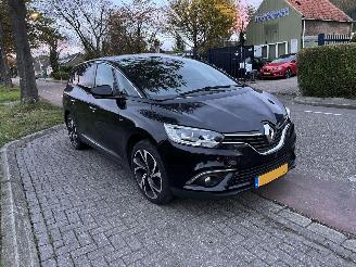 krockskadad bil auto Renault Scenic Grand Scenic 41.3 TCe 2019/2