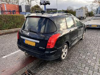 Peugeot 308 1.6-16V THP 150 picture 3