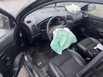 Kia Picanto 1.0-12V picture 5