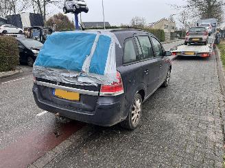 Opel Zafira 1.6-16V picture 3