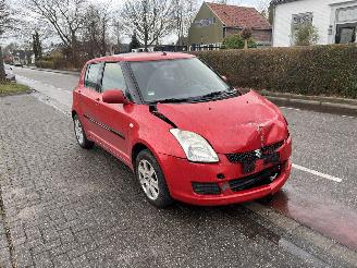 Démontage voiture Suzuki Swift 1.3 VVT 2010/1
